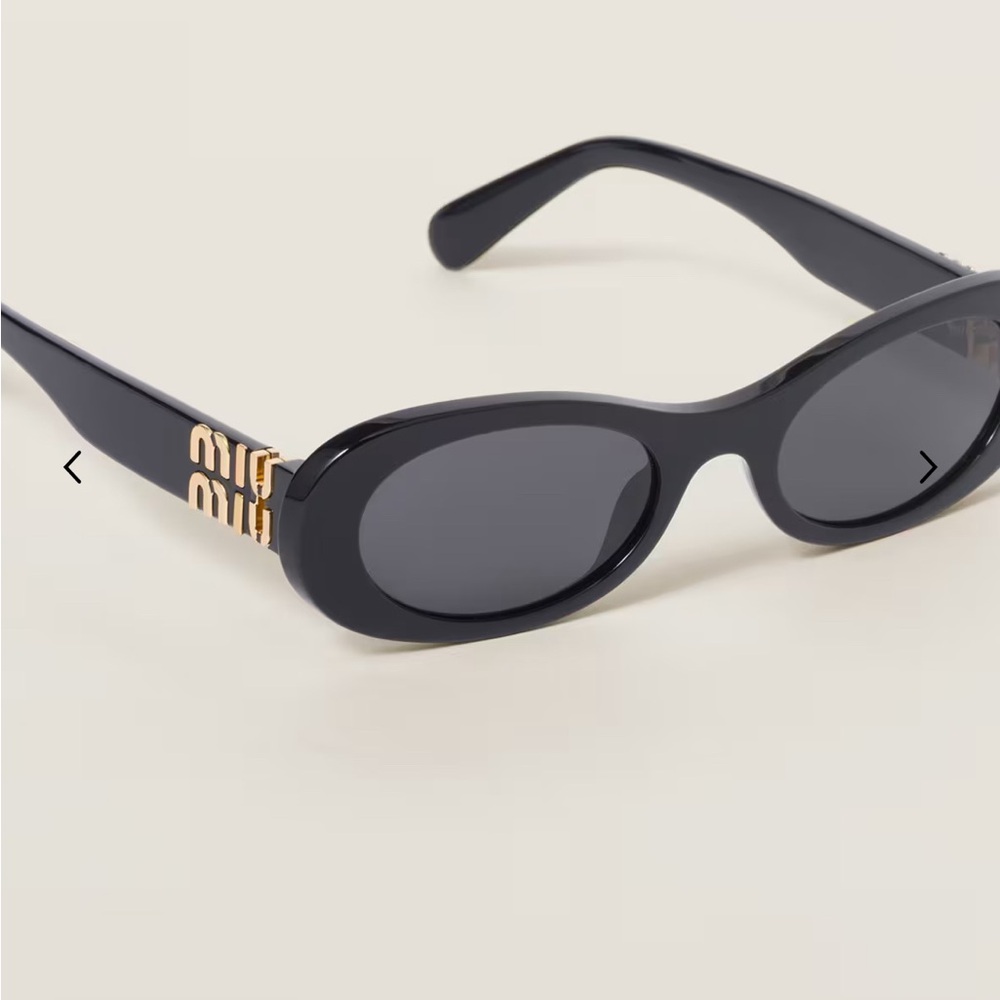 Miu Glimpse sunglasses (used only once)